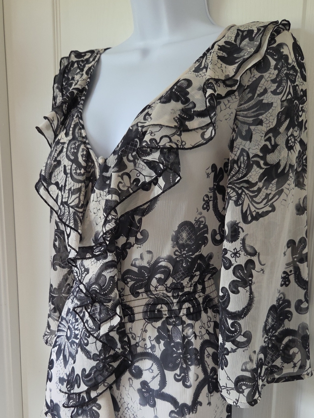 NY Collection Ruffle V Neck Sheer Top - Picture 3 of 10